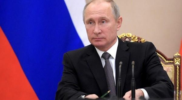 Путин отнема монопола на "Газпром", ще поевтинее ли газът у нас